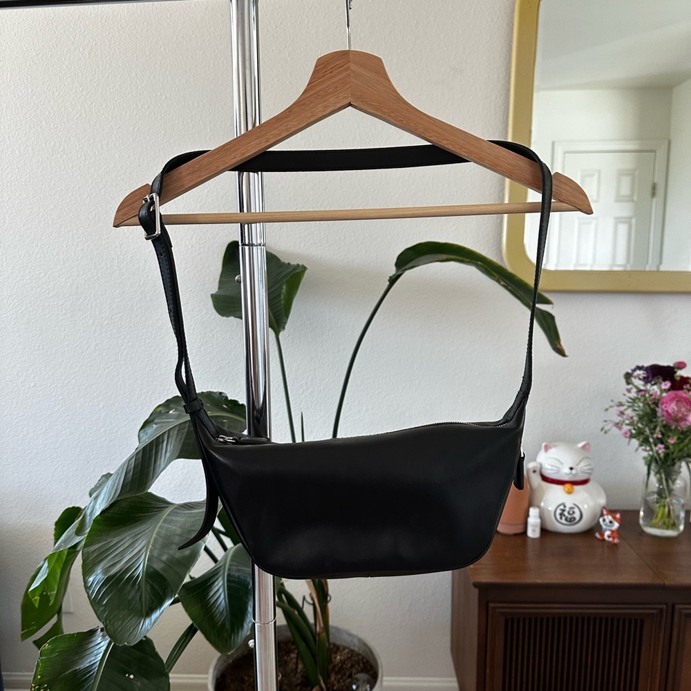 Madewell Sling Crossbody Bag in Leather